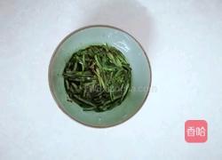 葱油拌面 #格林的懒人美食日记# 的做法图解4