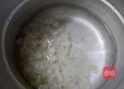 菠萝银耳羹的做法图解4