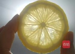 冰糖炖柠檬的做法图解3