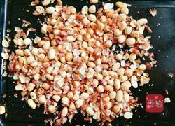 花生蔓越莓牛轧糖的做法图解2