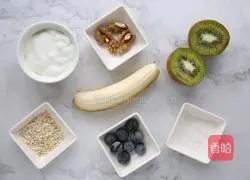 Illustration of how to make kiwi smoothie 1