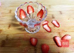草莓香蕉思慕雪的做法图解6
