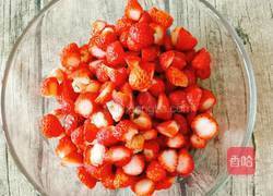 草莓果酱的做法图解3