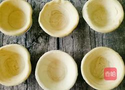 草莓酱黄桃派的做法图解1