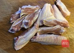 菠萝鸡翅的做法图解1