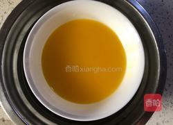 香蕉蛋糕的做法图解1