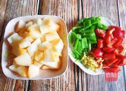 蜜瓜炒鸡丁的做法图解4