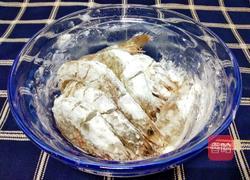 菠萝虾（糖醋版）的做法图解2