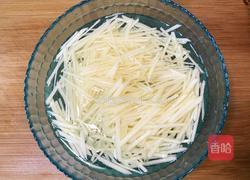 酸辣苹果丝的做法图解4