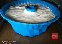 鲜草莓古早味咕噜蛋糕的做法图解14