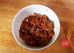 粉红蒸饺的做法图解1