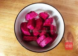 粉红蒸饺的做法图解3