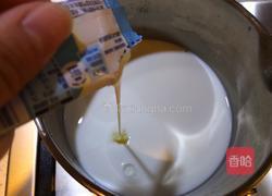 草莓奶冻的做法图解5