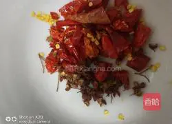 Illustration of how to make spicy and sour potato shreds 2
