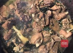 家常紫苏粉丝焖鸭的做法图解10