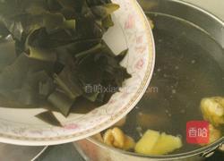 黑豆海带白萝卜鸡汤的做法图解11