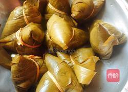 蛋黄肉粽的做法图解6