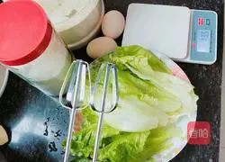 Illustration of how to make egg pancakes (send an original score at the request of friends) 1