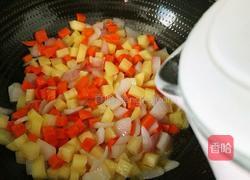 洋葱胡萝卜炒土豆的做法图解9