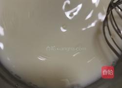 原味纸杯戚风蛋糕(不塌方法)的做法图解3