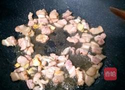 酸豆角炒五花肉的做法图解4