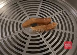 花胶红枣炖阉鸡的做法图解1