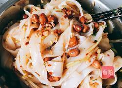 酸辣凉皮的做法图解2