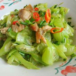 野苋菜炒肉的做法[图]