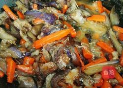 茄子炒胡萝卜的做法图解13