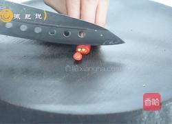 青瓜拌虾仁的做法图解2