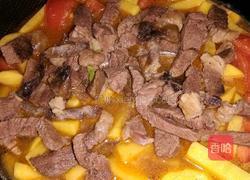 牛肉炖柿子的做法图解3