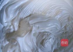 草莓生日蛋糕的做法图解5