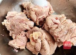 茯苓猪骨祛湿汤的做法图解4