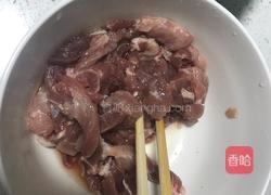 尖椒火腿鸡蛋炒肉的做法图解2