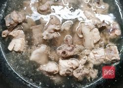 糖醋排骨的做法图解1