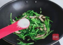 香菇炒小白菜的做法图解8