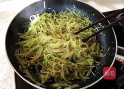 酸辣莴笋丝的做法图解12