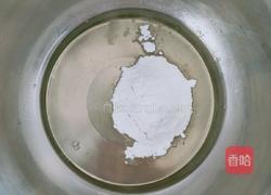 戚风蛋糕的做法图解6