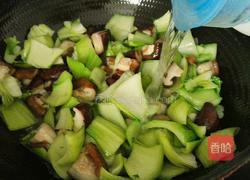 香菇炒上海青的做法图解10