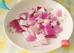 洋葱炒土豆的做法图解2