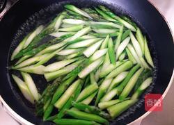 芦笋炒肉的做法图解4