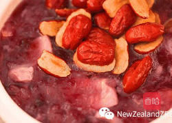 紫薯银耳新西兰花胶汤的做法图解7