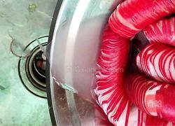 凉拌盘龙红萝卜的做法图解6