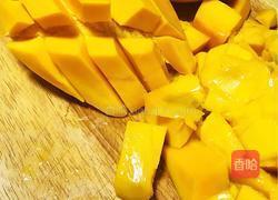 芒果巧克力双色布丁的做法图解4