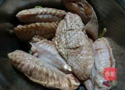 锡纸蜂蜜烤翅的做法图解2