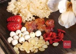 冰糖炖雪耳的做法图解1