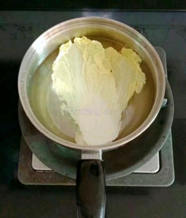 娃娃菜焯水两分钟