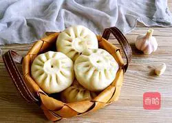 Zucchini and pork buns recipe 22