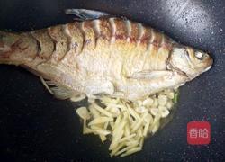 红烧鳊鱼的做法图解7