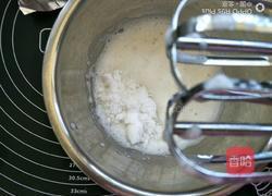 蛋白溶豆的做法图解3